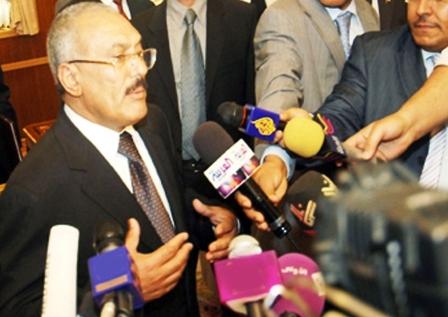 رئيس الجمهورية يتحدث لوسائل الإعلام (ارشيف)